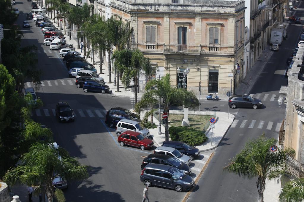 Hotel Colonna Brindisi Exterior photo