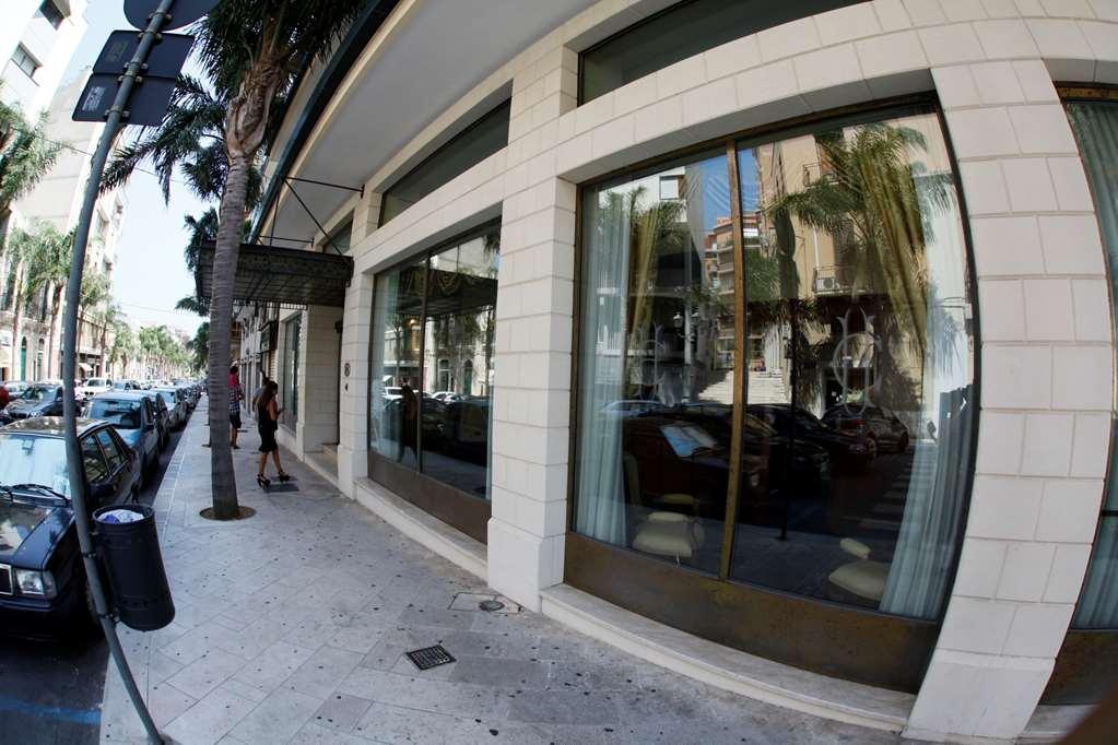 Hotel Colonna Brindisi Exterior photo
